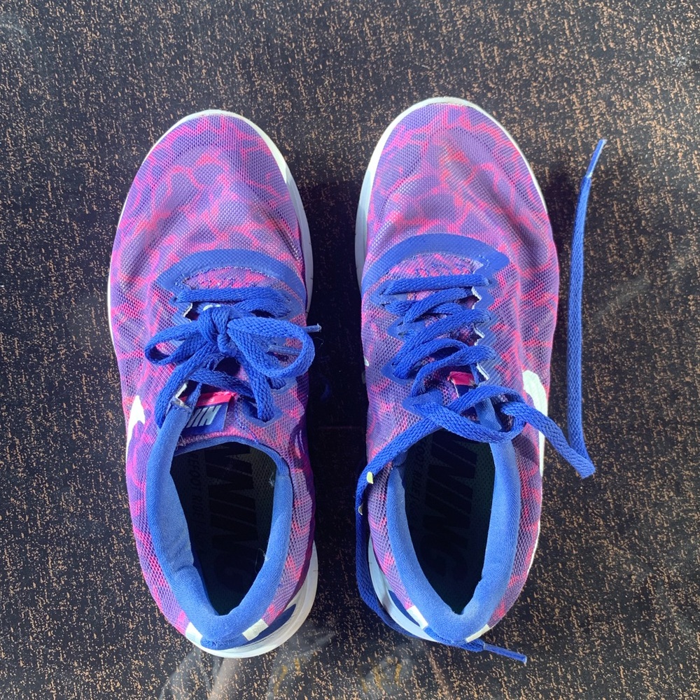 Purple Nike Free 4.0 Shoes (Women’s US 7.5)